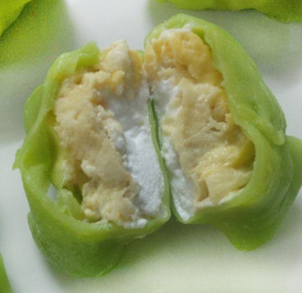 bánh, Bánh su kem chiên giòn, Bánh sầu riêng nhân kem, bánh mochi, bánh bông lan trứng muối